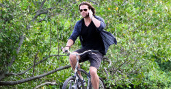 Supernatural’s Jared Padalecki bikes in Rio de Janeiro – HQ Pics Source: justjared.com