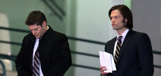 Supernatural – Jensen and Jared on Set 01/16/2012 UPDATE